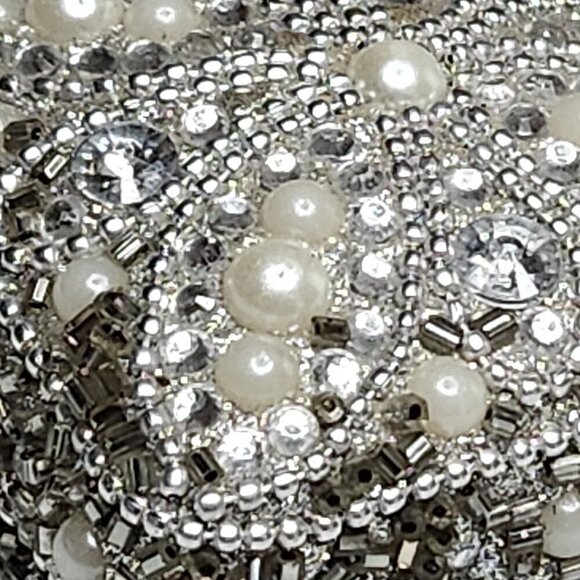 Adorable Pearl & Crystal Trinket Box - Picture 3 of 5